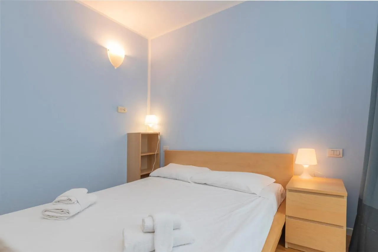 Design Apartment Near Linate - Salomone Milan 0*,  Italie